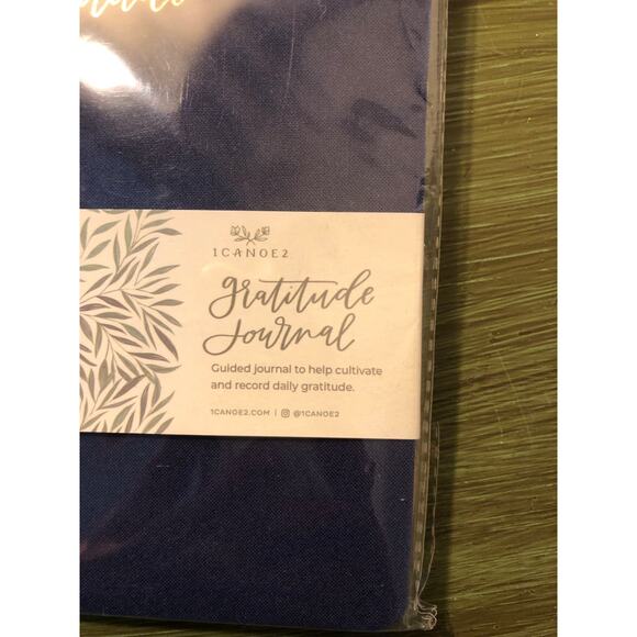 1Canoe2 NWT Gratitude Journal 136 pages 5.25"x7.25" Blue - Picture 2 of 3